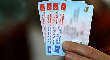 Eski tip sürücü belgelerinin yenilenme süresi 31 Temmuz 2025’e kadar uzatıldı