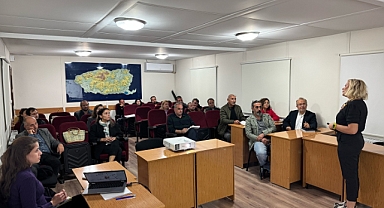Gökçeada Belediyesi'nde “Kurumsallaşma ve Stratejik Yönetim” semineri