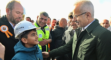 Güzeldere Tüneli hizmete açıldı