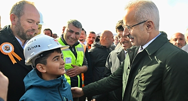 Güzeldere Tüneli hizmete açıldı