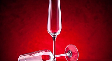 Kahve falında kadeh görmek ne anlama gelir?