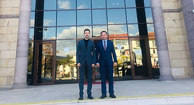 Kaymakam Kayabaşı'ndan Kaymakam İrdelp'e ziyaret