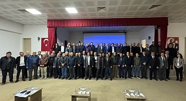 Lapseki’de İlçe İdare Şube Başkanları toplantısı yapıldı
