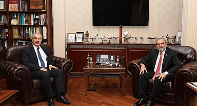 Vali Toraman, Ankara Üniversitesi Rektörü Prof. Dr. Necdet Ünüvar’ı ziyaret etti