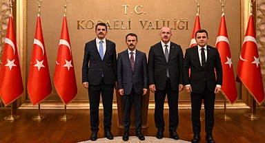 Vali Toraman’dan Vali Aktaş’a nezaket ziyareti