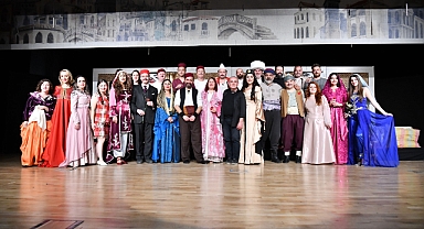 Yedi Kocalı Hürmüz büyük beğeni topladı