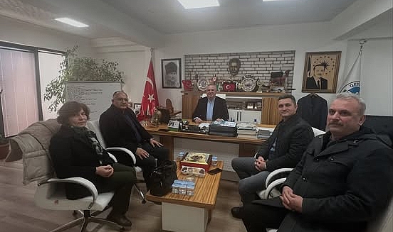 Başkan Oruçoğlu ziyaretçilerini ağırladı