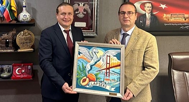 Başkan Öztürk'ten Milletvekili Uz'a ziyaret