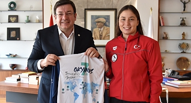 Bengisu Avcı, Amsterdam’da 3 altın madalya kazandı!