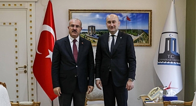 Beşiktaş yönetiminden Çanakkale Valisi Ömer Toraman’a ziyaret