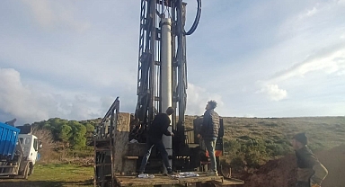 Bozcaada’da su hatları için sondaj çalışmaları devam ediyor