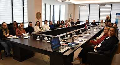 ÇTSO’da “İş Hayatında Kadın Sohbetleri” semineri düzenlendi