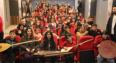Diyarbakır’da “Bir Kültür Bir Müzik” projesiyle öğrencilere Türk Halk Müziği tanıtılıyor