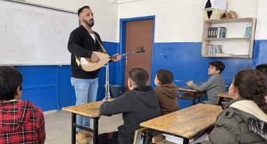 Diyarbakır'da öğretmenlerden oluşan koro,