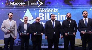 Erkan Bil, Akdeniz Bilişim Zirvesi’nde