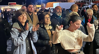 Küçükkuyu’da en uzun gece kutlandı