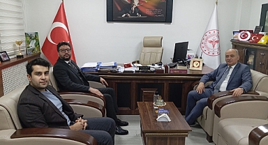 Prof. Dr. İbrahim Uslan'dan Müdür Op. Dr. Baştürk'e ziyaret