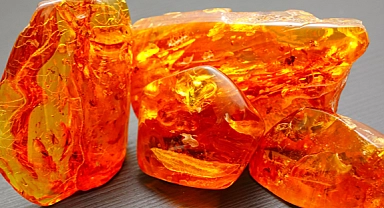 Romanya'da kehribar taşı yıllarca kapı tutucu olarak kullanıldı