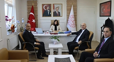 Türk Eğitim Derneği Heyeti, İl Millî Eğitim Müdürü Mine Hayta’yı ziyaret etti