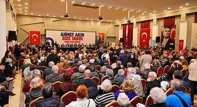 Ahmet Akın, Ayvalıklılar ile buluştu