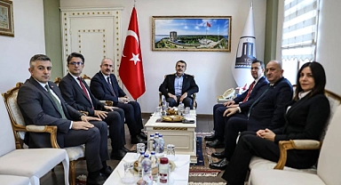 Bakan Yusuf Tekin Çanakkale’de karşılandı
