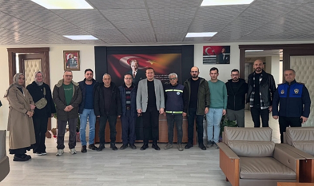 Başkan Öztürk ziyaretçilerini ağırladı