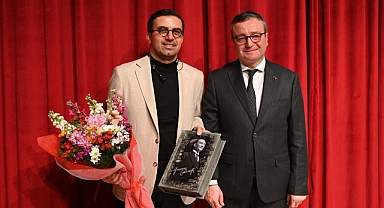 Biga Belediyesi’nde Aile ve Çocuk İlişkileri üzerine söyleşi düzenlendi