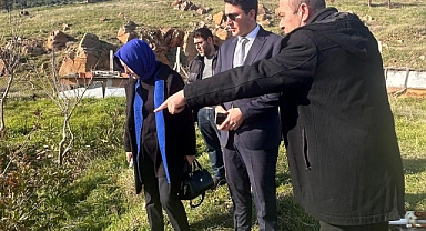Bozcaada Kaymakamlığı'ndan sosyal tesis çalışmaları hızla devam ediyor