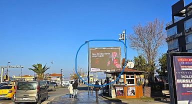 Bu uyarı sizce sübliminal mesaj içeriyor mu ?