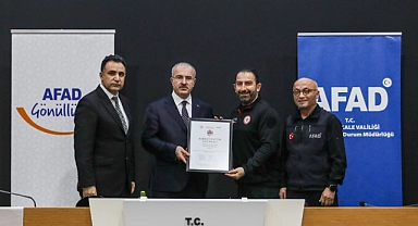 Çanakkale’de arama kurtarma ekiplerine akreditasyon sertifikaları verildi
