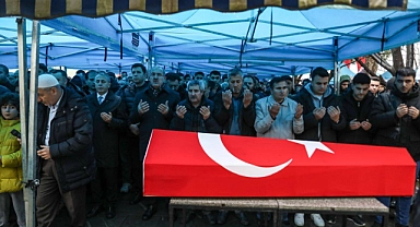 Çanakkale'de hayatını kaybeden polis memuru son yolculuğuna uğurlandı