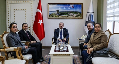 Çanakkale Valisi Ömer Toraman’a şehit ailelerinden ziyaret