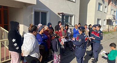 Çocuk yaşta evliliklere karşı Jandarma'dan bilgilendirme çalışması