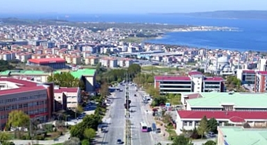ÇOMÜ yerleşkelerinde dumansız hava sahası uygulaması