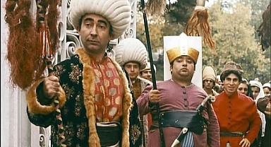 Hababam Sınıfı Dokuz Doğuruyor Star’da