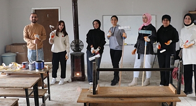 Sen de Bir Fidan Dik projesiyle derslikler yenileniyor
