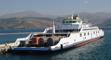 Van Gölü'nde taşımacılık rekor kırdı: Yüzde 68 artışla 476 bin ton