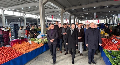 Yenice'de yeni kapalı pazaryeri hizmete açıldı