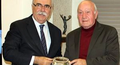 Çanakkaleli Seramik Ustası Tanzer Orbay hayatını kaybetti