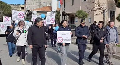 Eceabat’ta 9 Şubat Sigarayı Bırakma Günü yürüyüşü
