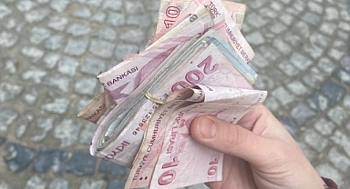 Fevzipaşa Mahallesi’nde para bulundu!