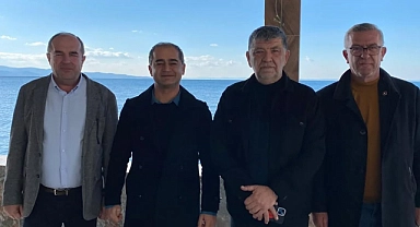 Halil Ertuğrul, Biga İlçesi Kemer Muhtarı Serhat Çalışkan’ı ziyaret etti