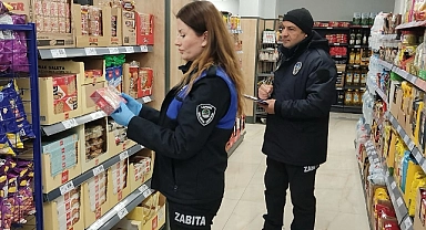 Lapseki’de market denetimleri