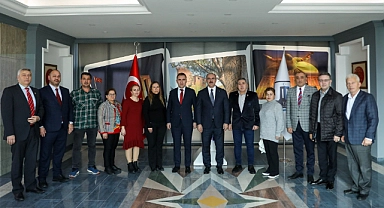 Şehit ve Gazi Aileleri Derneği’nden Vali Toraman’a ziyaret