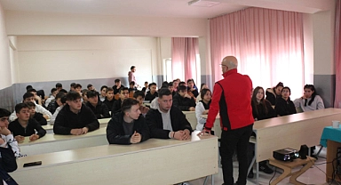 Yenice’de “Gençlik ve Güvenli Gelecek” farkındalık eğitimi düzenlendi