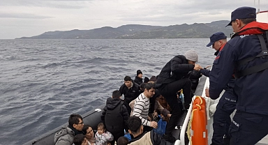 Ayvacık açıklarında 41 kaçak göçmen yakalandı