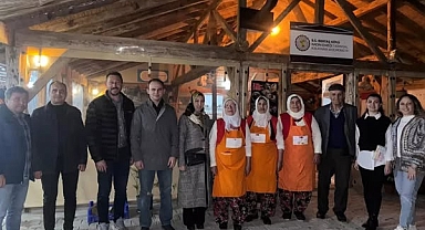 Ayvacık Kaymakamı Salih Sak, Bektaş Köyü Kadın Kooperatifi’nin iftar programına katıldı