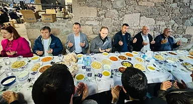 Ayvacık Kaymakamı Salih Sak, Korubaşı Köyü'nde vatandaşlarla buluştu