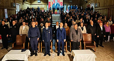 Ayvacık’ta İstiklal Marşı’nın Kabulü ve Mehmet Akif Ersoy’u Anma programı düzenlendi