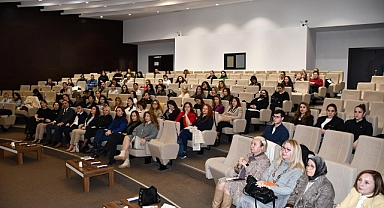 Çanakkale'de kadın girişimciliğinin dünü bugünü ve yarını söyleşisi gerçekleştirildi